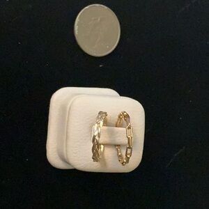 NWOT Two Gold-Tone BaubleBar Fashion Rings (C631)
